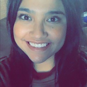 Meet your Posher, Justine